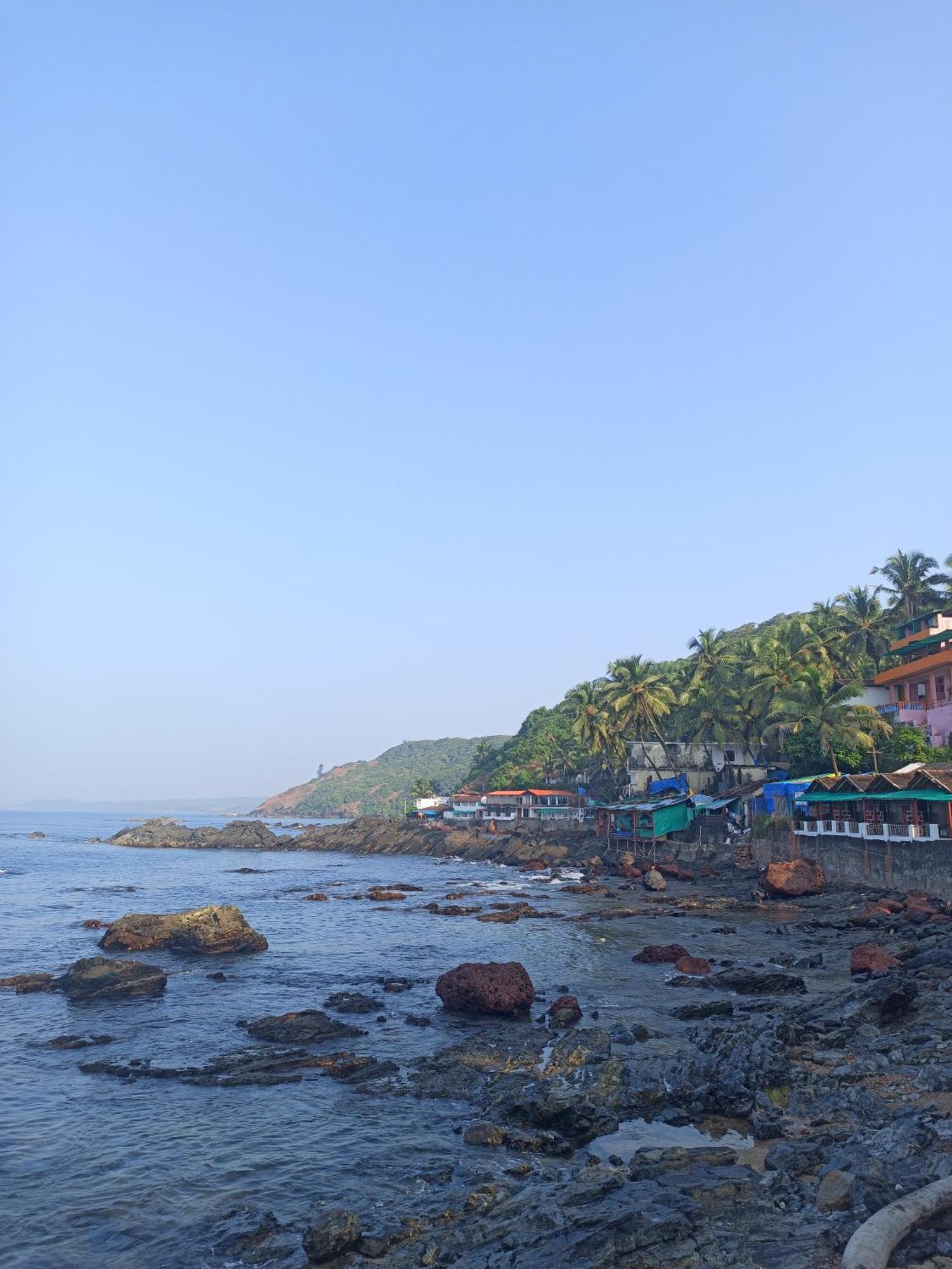Om Ganesh Naik Guest House Arambol Eksteriør billede